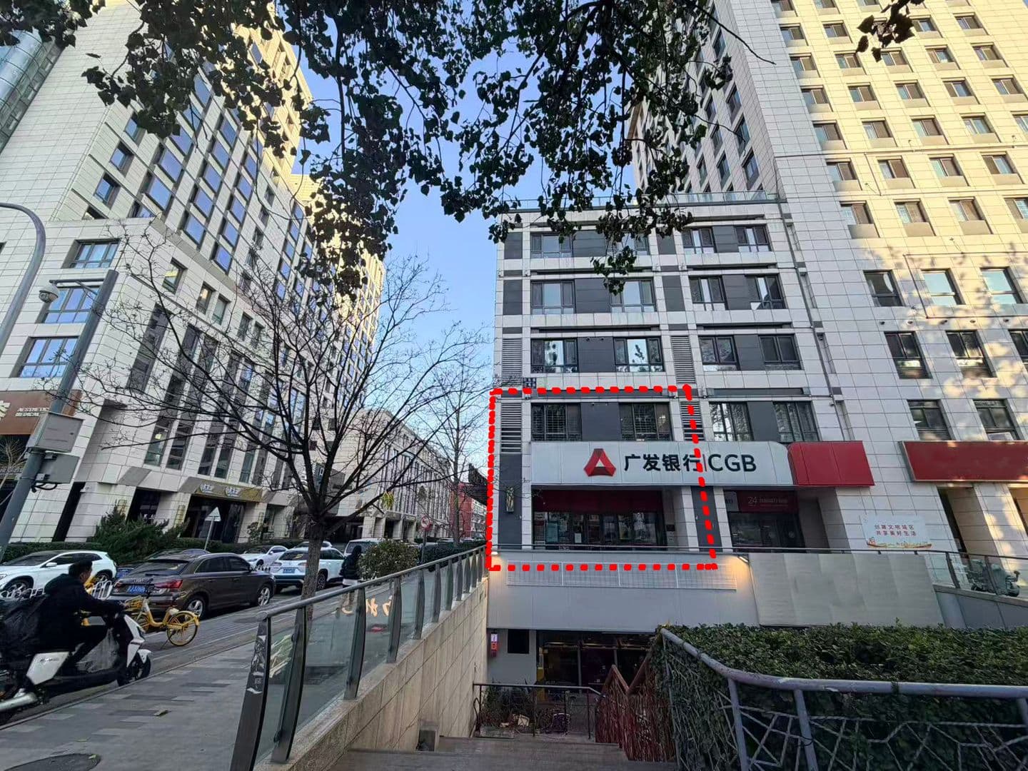 朝阳东三环黄金旺铺急售！商圈成熟，人流密集稳盈利 - 缩略图 3