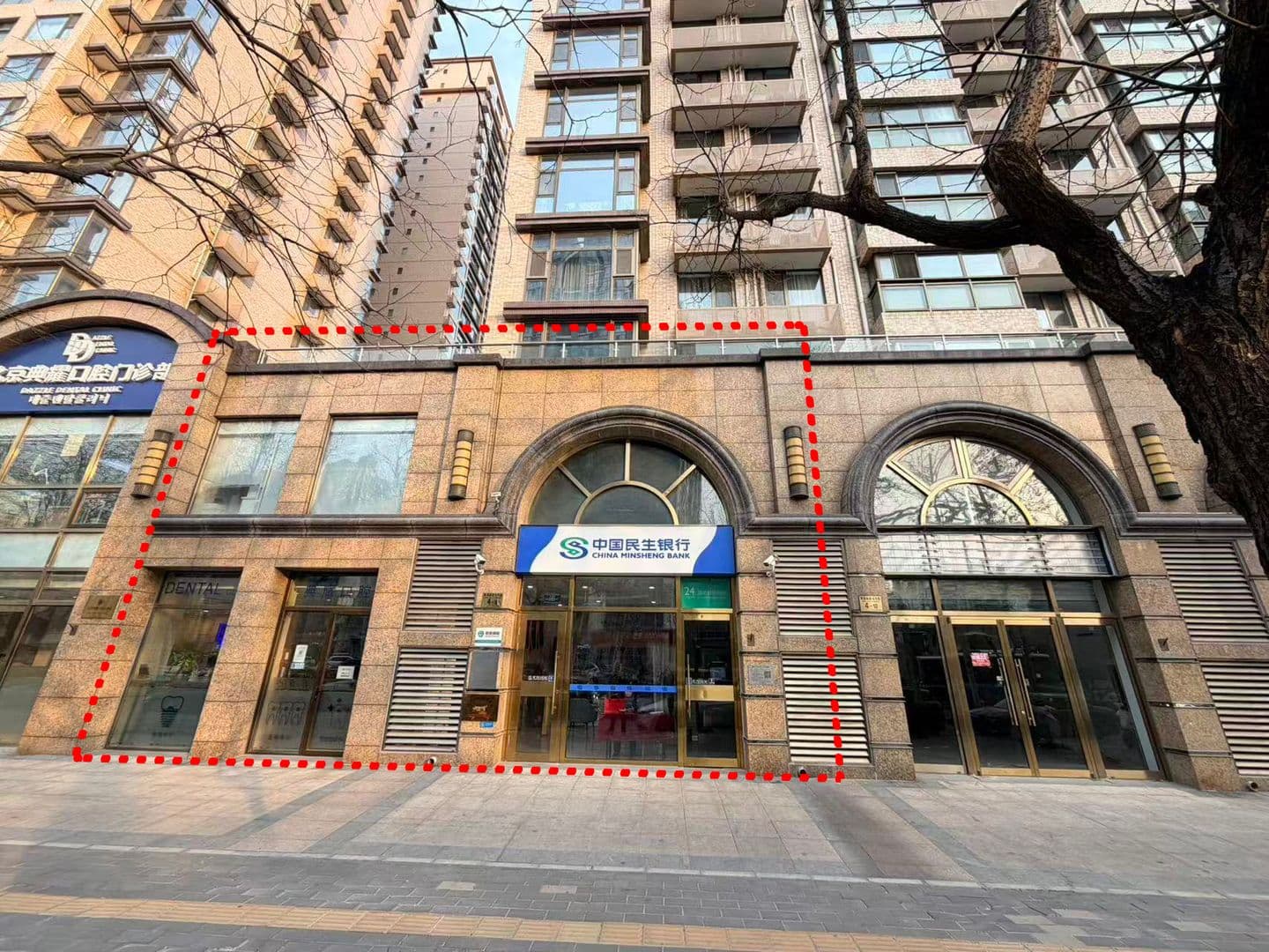 朝阳临街旺铺出售，周边配套全，消费力足经营无忧